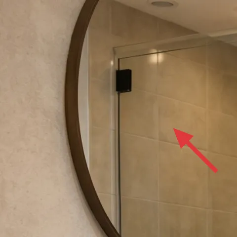 oval wall mirror