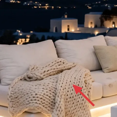white knit throw blanket
